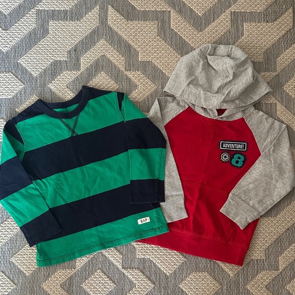 GAP Kids Striped Green and Red Adventure Tees - Picture 1 of 1
